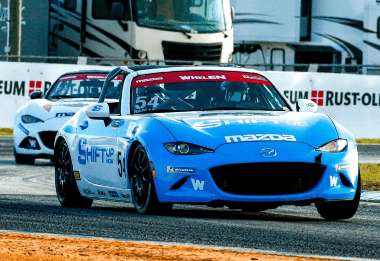 Heather Hadley - Racing in MX-5 Cup