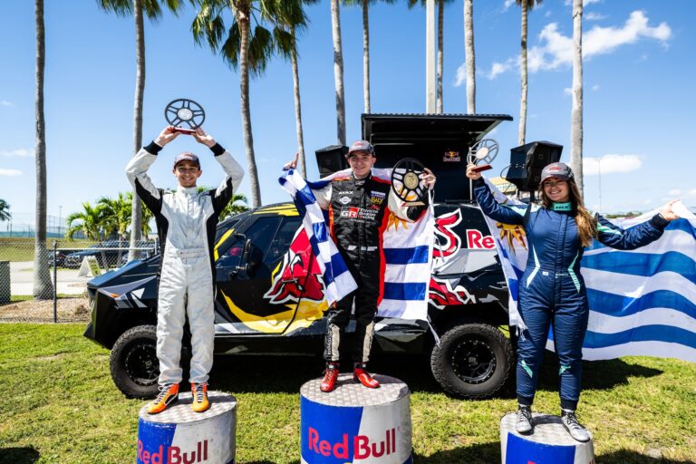 MAITE CÁCERES - FORMULA FARA / R2-HOMESTEAD - MIAMI SPEEDWAT