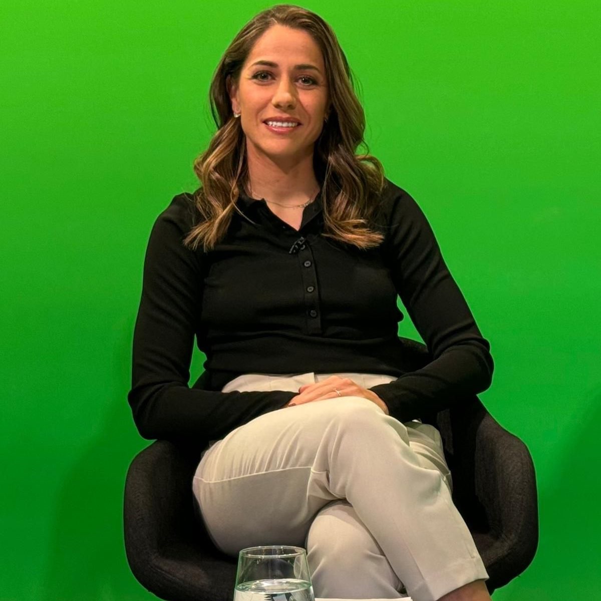 VICKY LOSADA - COMMENTARY